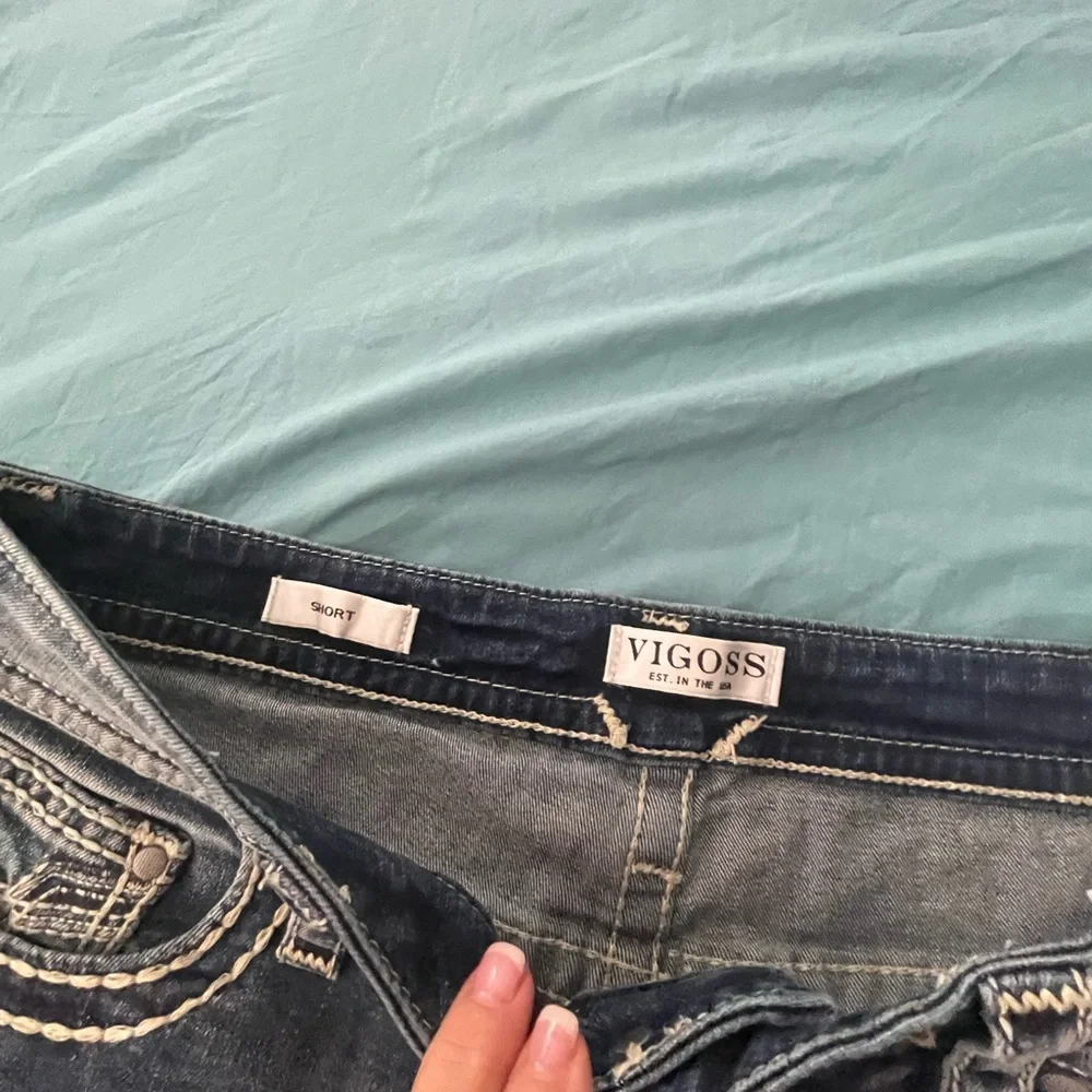 Vigoss American Flag Distressed Dark Blue Denim Shorts - Picture 2 of 4